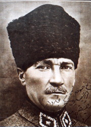 kalpaklıata2.JPG (19924 bytes)